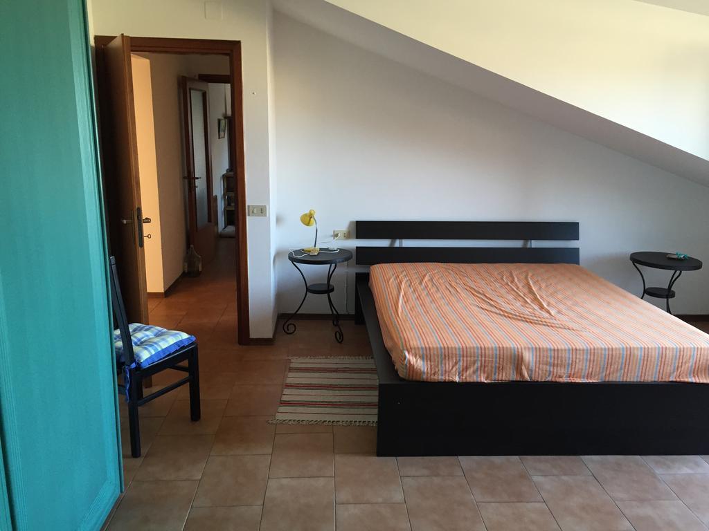 Mansarda Mare Apartment Altidona Ruang foto