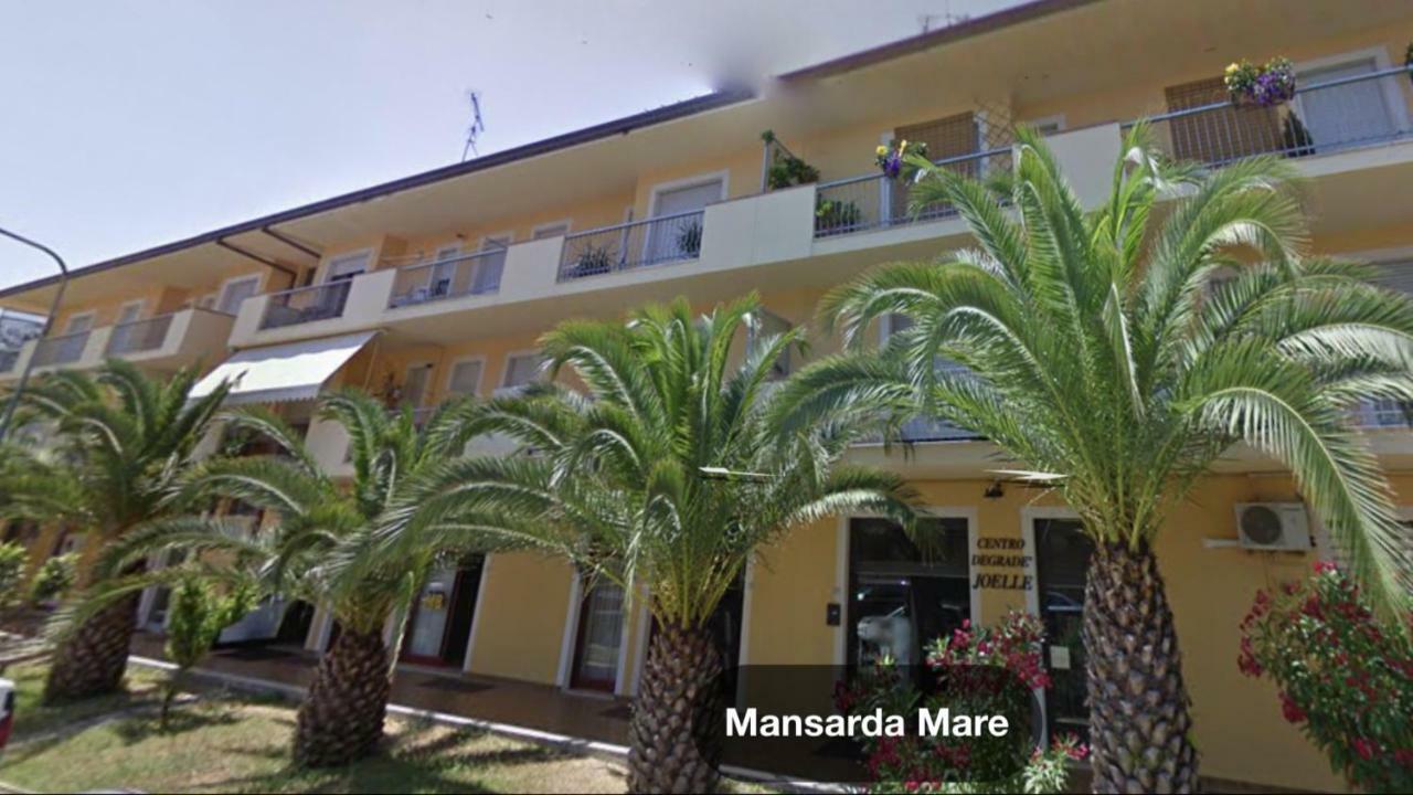 Mansarda Mare Apartment Altidona Bagian luar foto